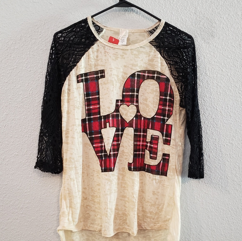 NWT lace sleeve LOVE tunic tee - black & cream